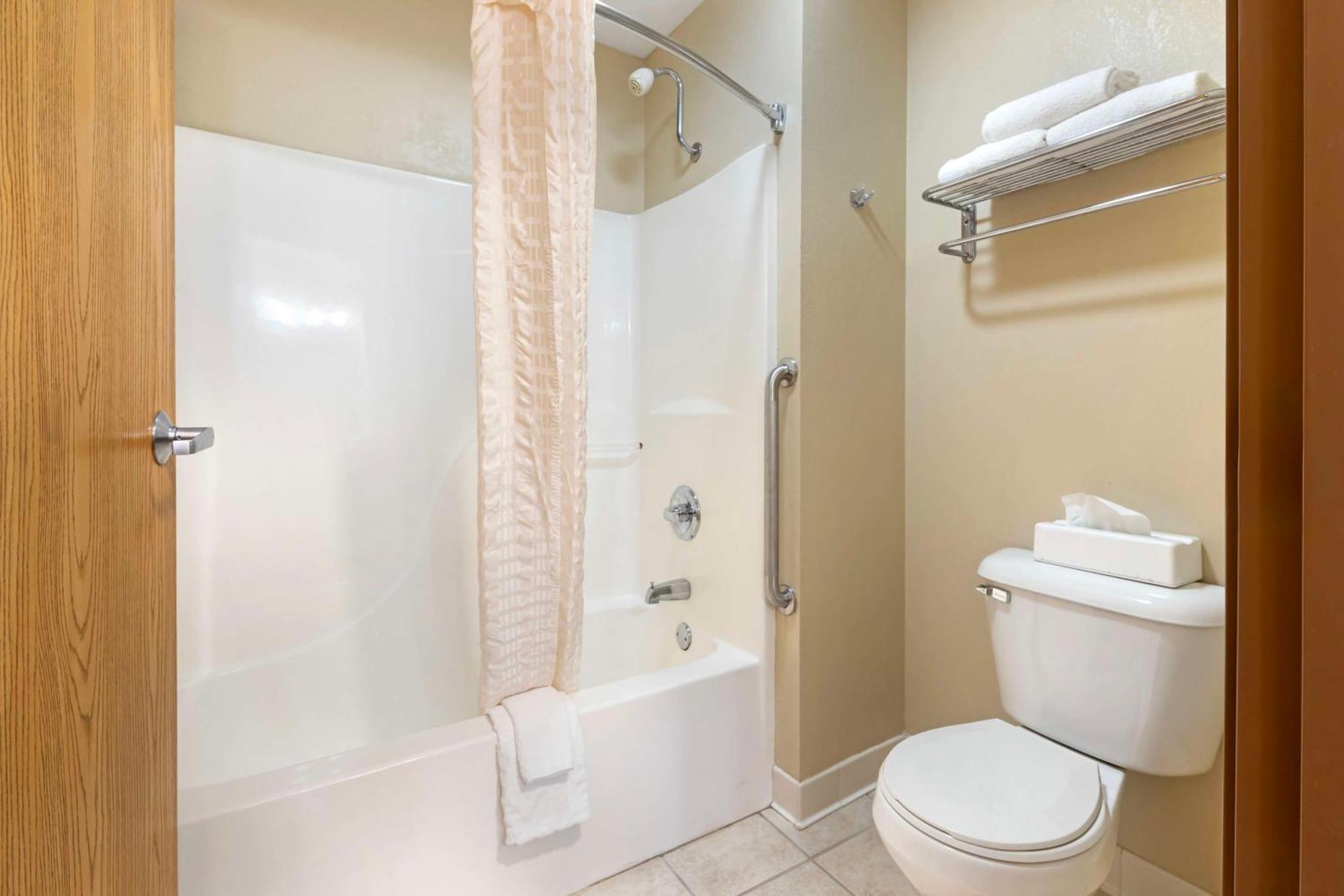 Best Western Wittenberg Inn Bagian luar foto