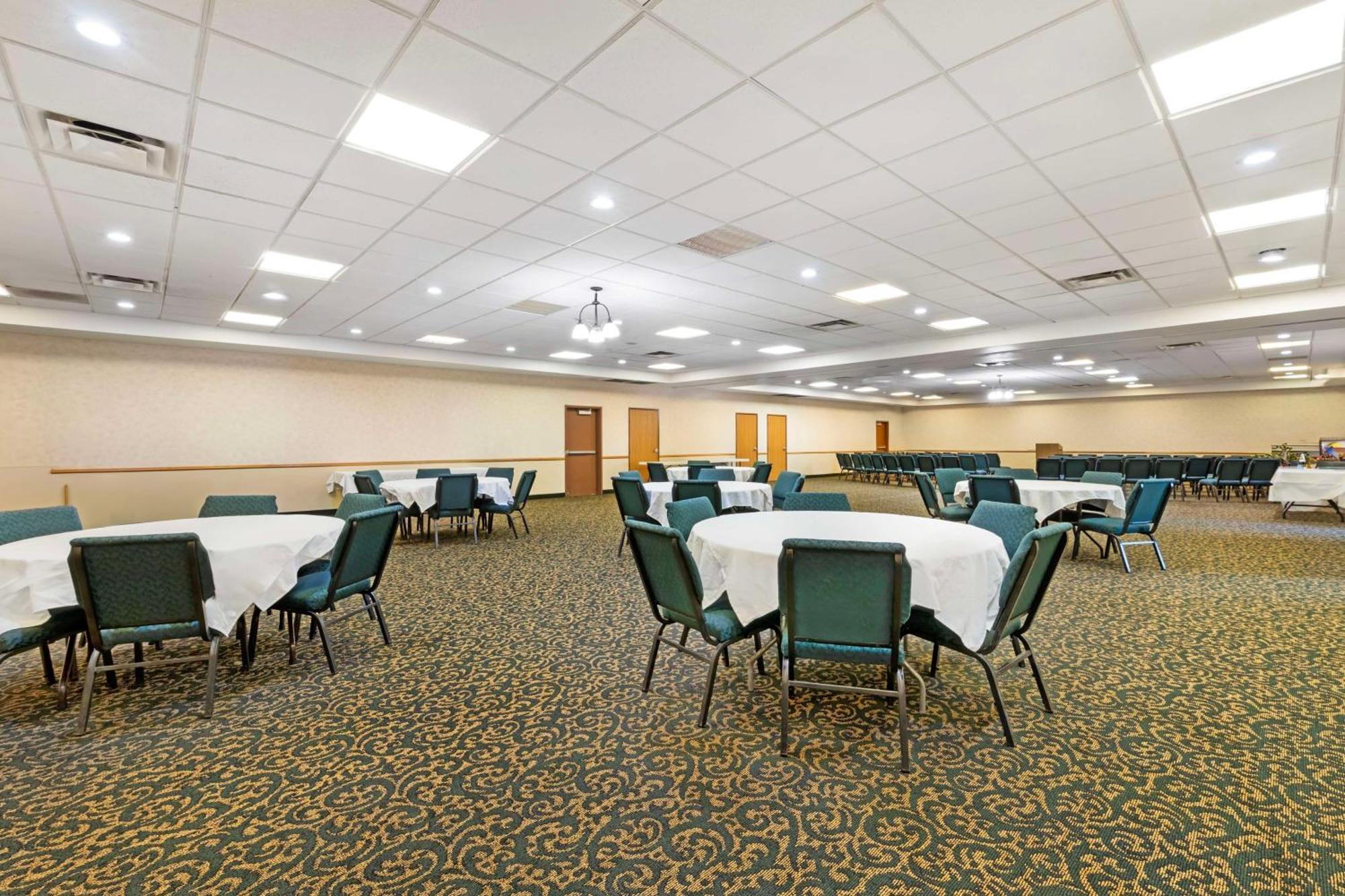 Best Western Wittenberg Inn Bagian luar foto