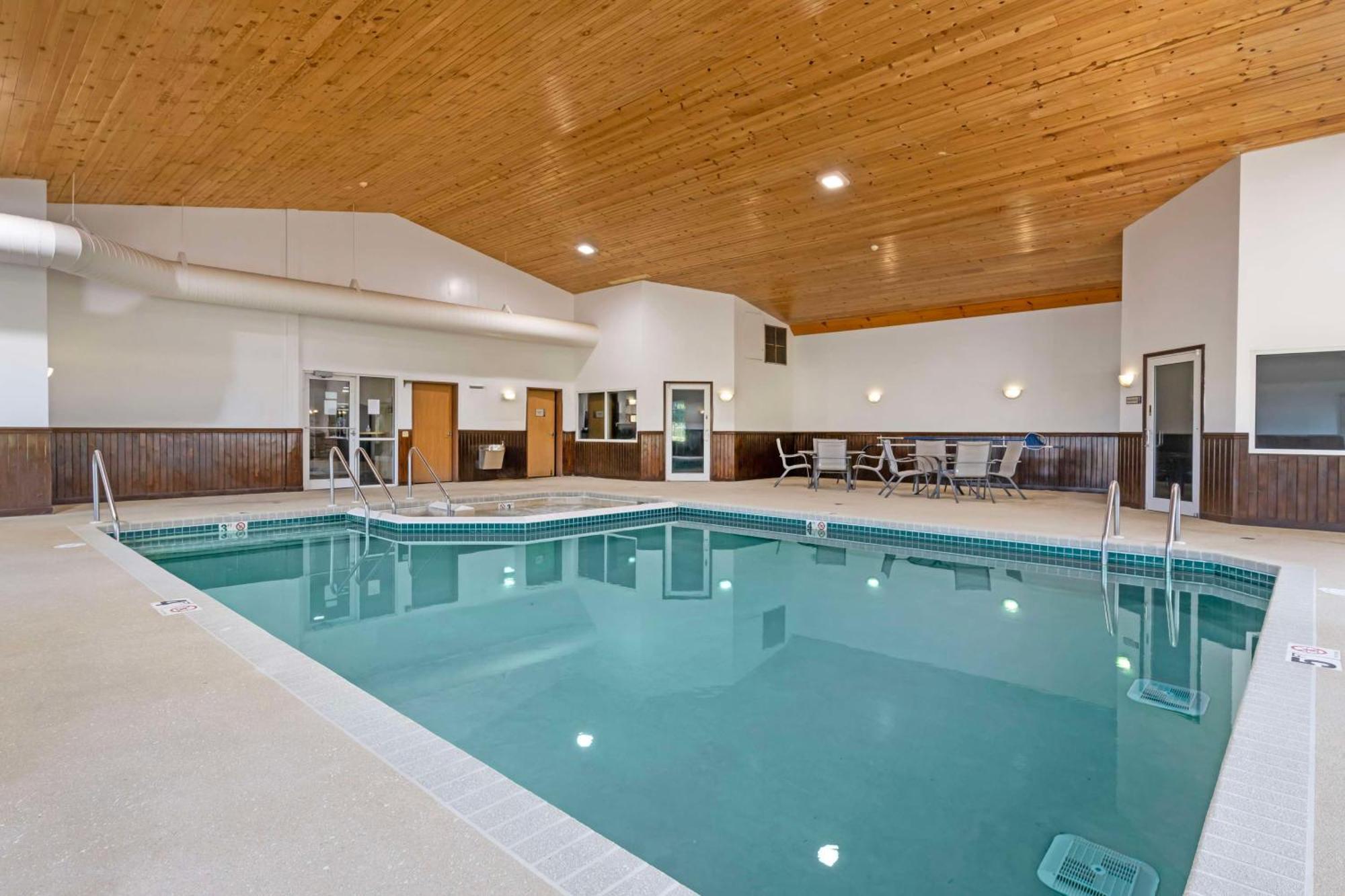 Best Western Wittenberg Inn Bagian luar foto