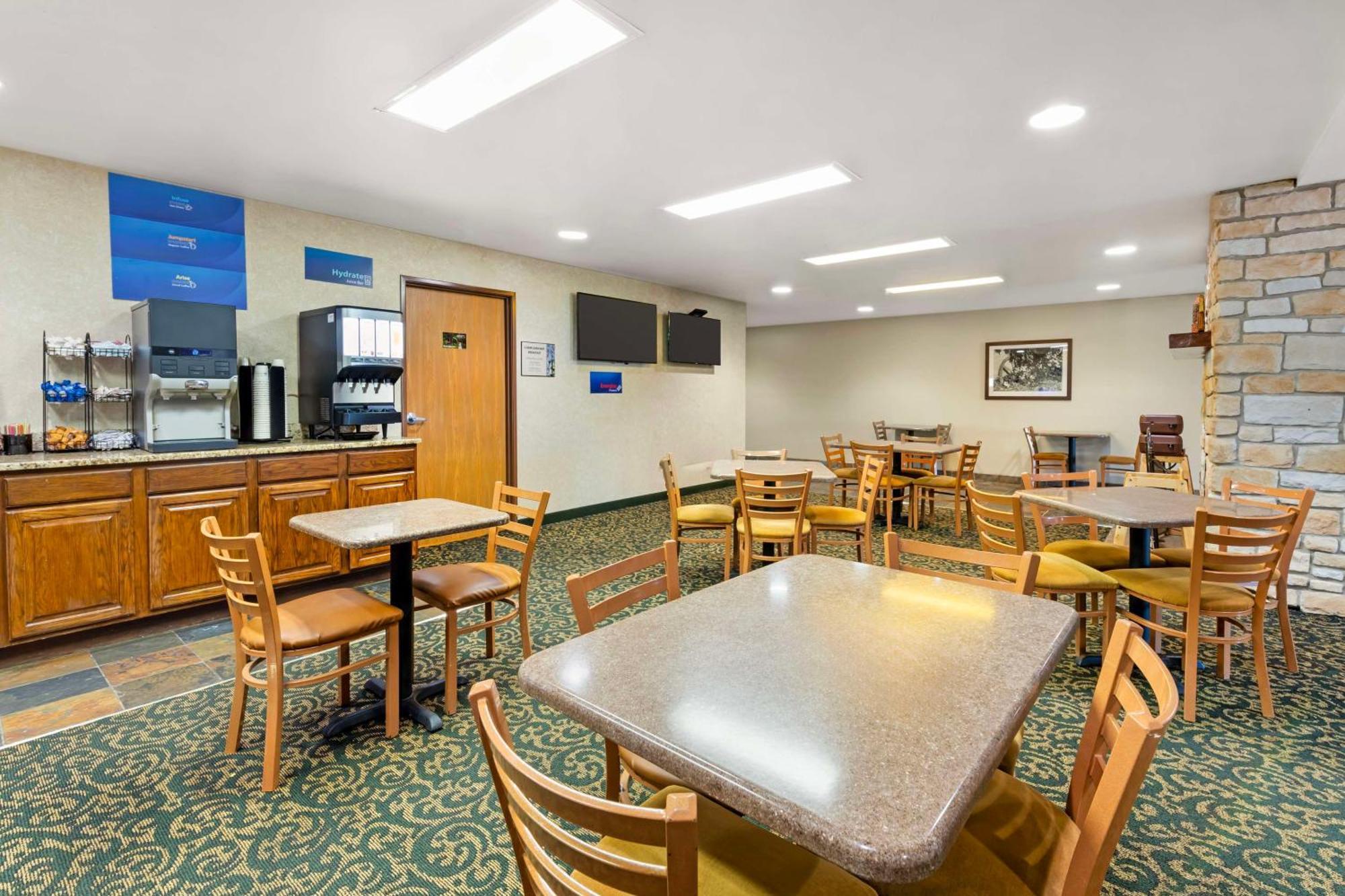 Best Western Wittenberg Inn Bagian luar foto