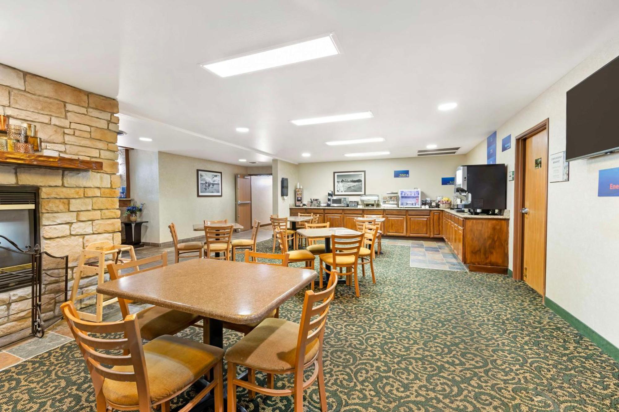 Best Western Wittenberg Inn Bagian luar foto