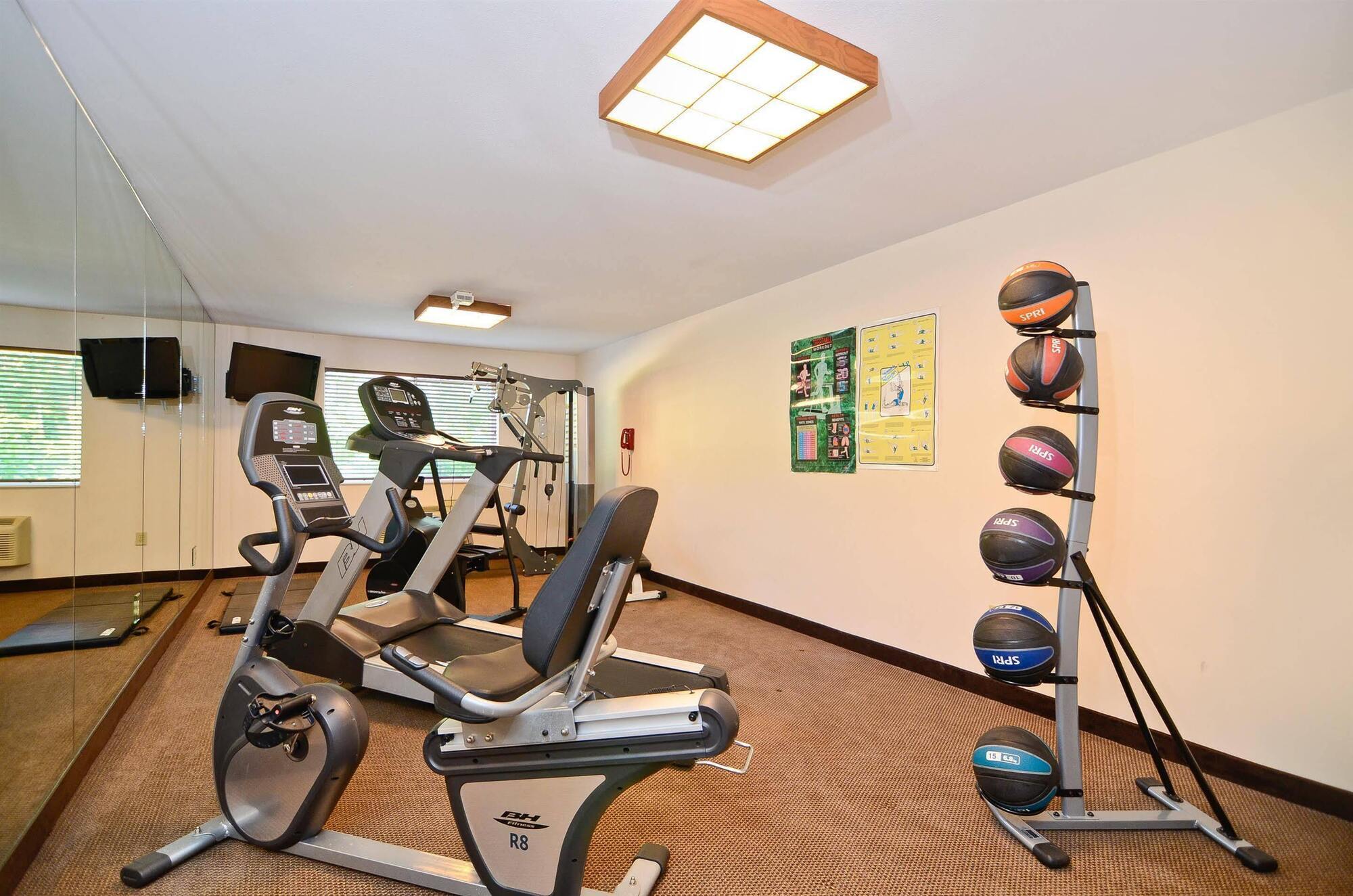 Best Western Wittenberg Inn Bagian luar foto