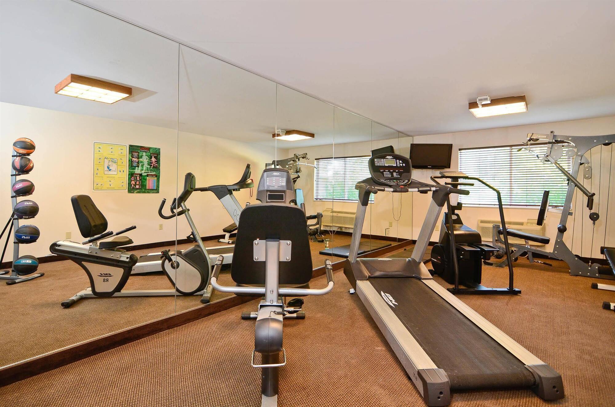 Best Western Wittenberg Inn Bagian luar foto